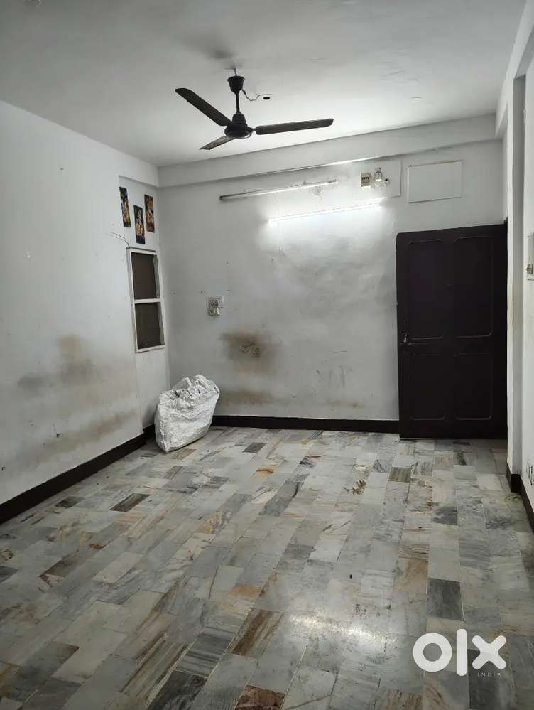 2 bhk flat independent in trilanga colony