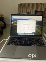 MacBook Pro 256gb touch bar
