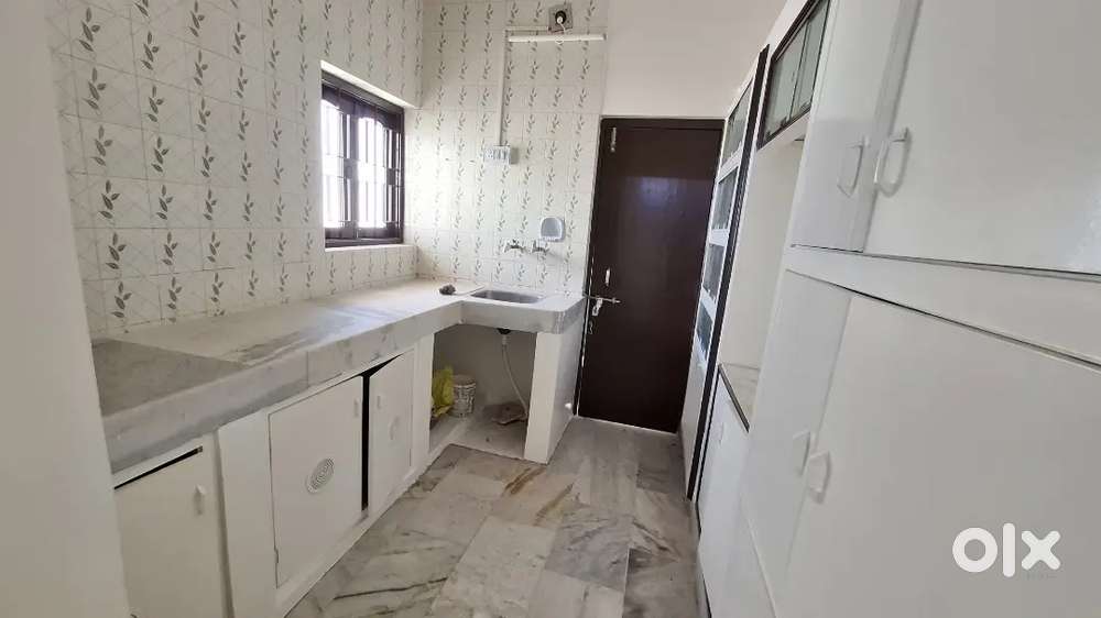 3BHK SAMIFURNISED DUPLEX AVAILABLE FOR RENT NEW SAMA ROAD