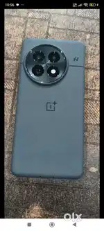 Oneplus 13 ( 256gb  12gb ram) black colour.