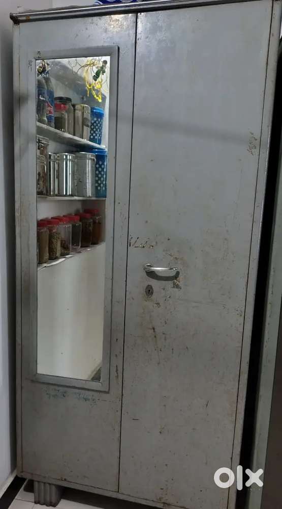 2 door large metal almirah