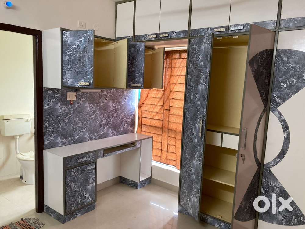 OMR, 3BHK, Fully Furnished,Tiruporur, Lift, Car Park, Full Gen Backup,