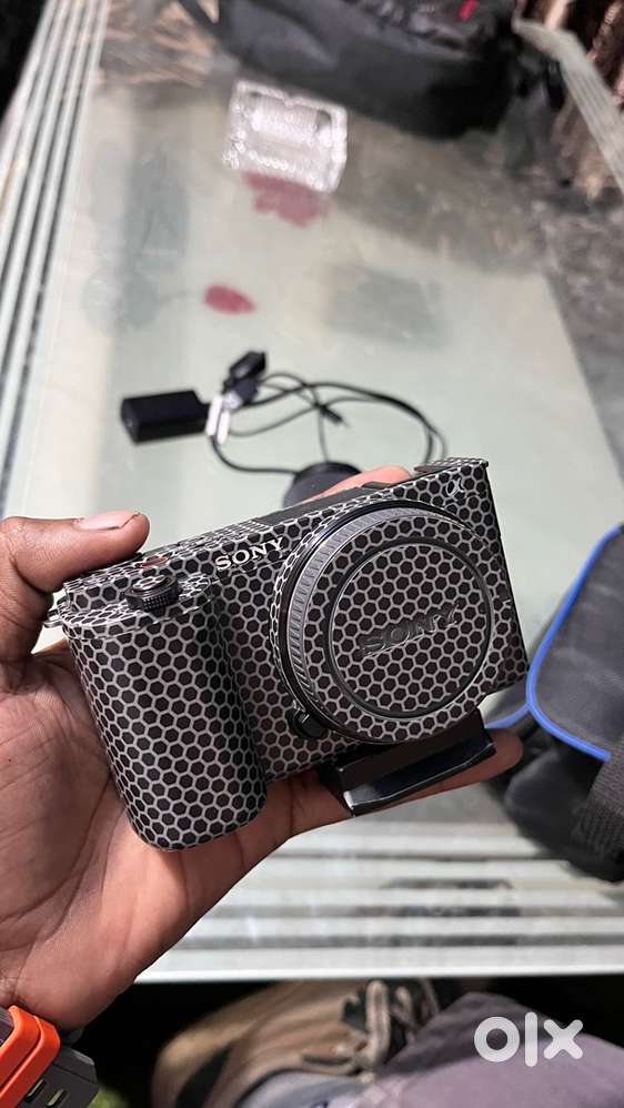 Sony zv e10 with sigma 30mm 1.4  & 16mm sony 2.8 full kit