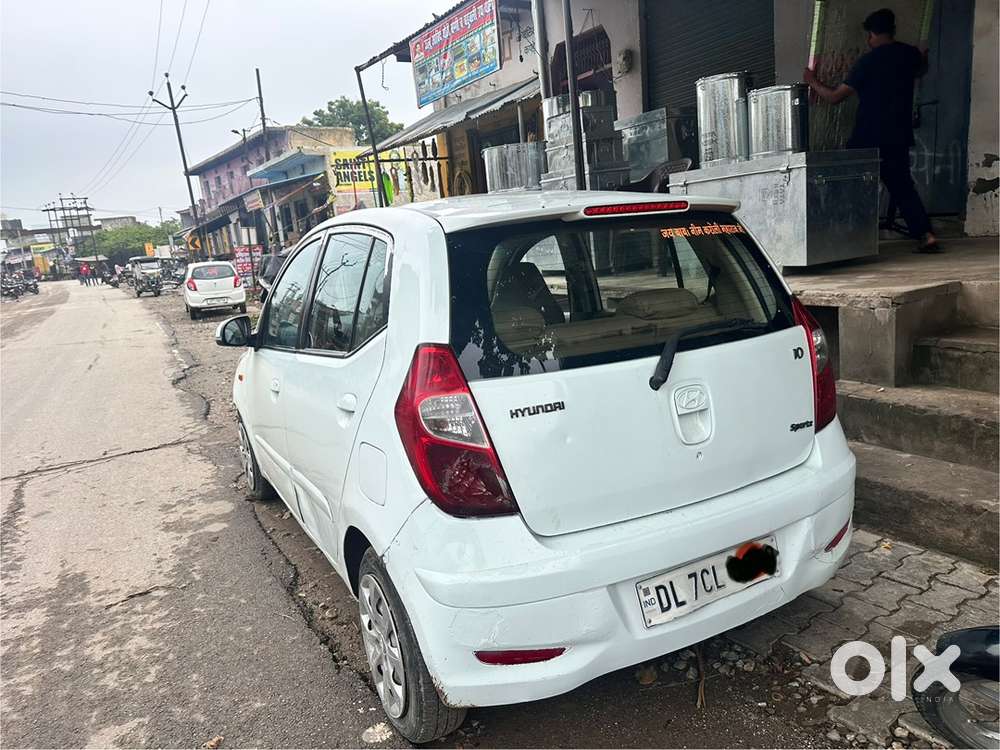 Hyundai i10 2011 CNG & Hybrids Good Condition