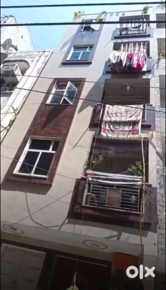 Geeta colony