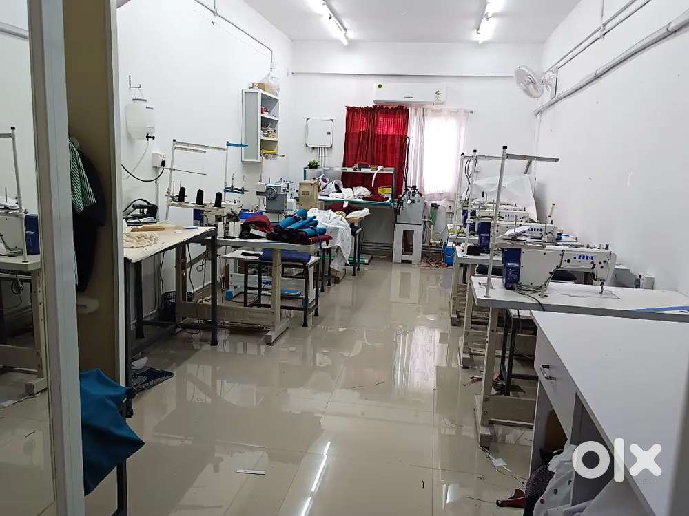 Garment unit A/C lease or rent