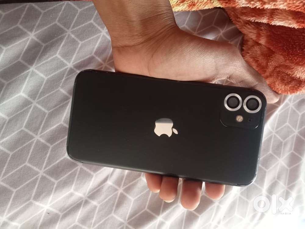 iPhone 11 (1a condition ha)