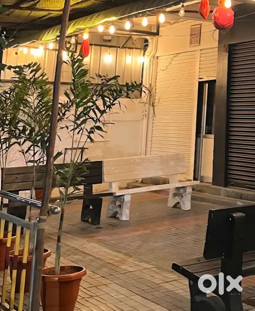 SINGLE SHUTTER WITH POP CEILING, LIGHTING & WALL PUTTY NEAR TO RENEE