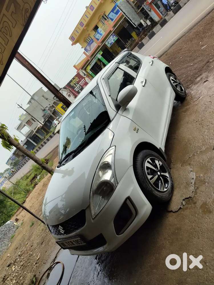 Maruti Suzuki Swift 2014 Petrol 75000 Km Driven