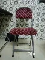 Metal Foldable Cushion Chair/Study Chair - Good condition