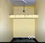 Double height shop for rent at Saat Rasta Mumbai