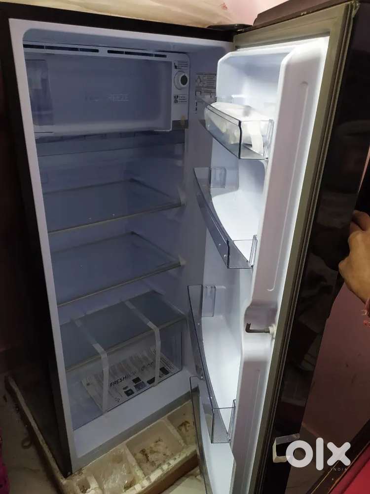 A Selling fridge