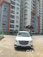 Toyota Innova 2011, good condition and neat maintanence
