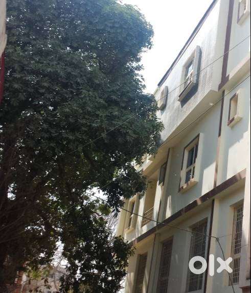 2BHK - Morar (29lac)