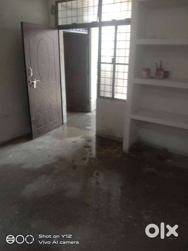 2 room bathroom set independent room for rent Naini