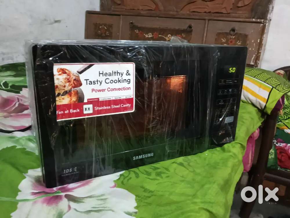 Samsung grill 1 year  25 litter old good working