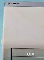 Daikin 0.75 ton split AC