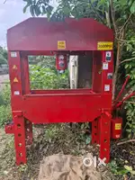 Hydraulic press