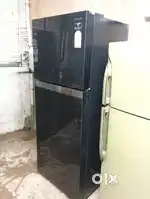 Samsung 415 liter refrigerator available good condition