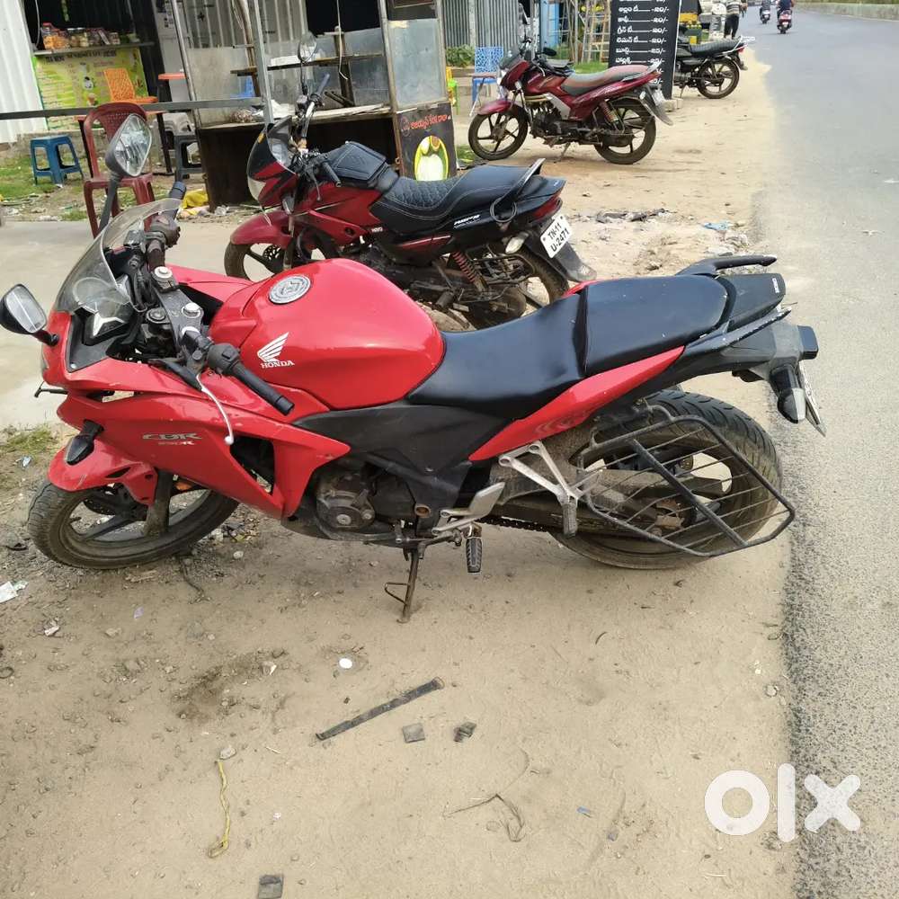 Cbr-250R urgent money