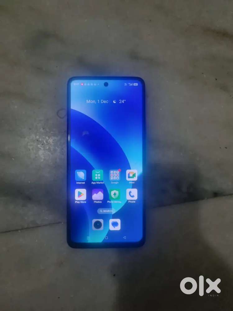 8 GB ram 128 GB internal memory