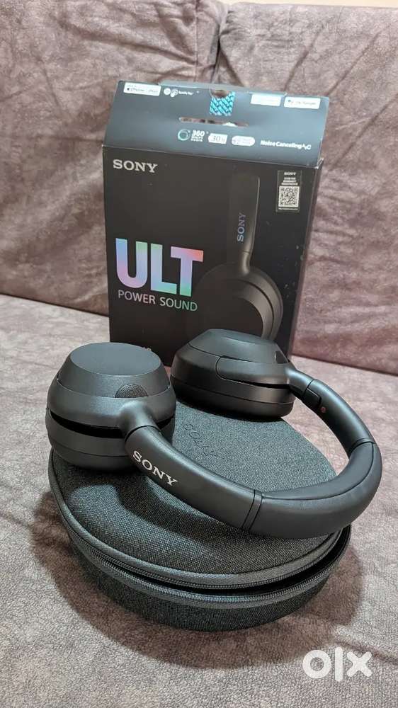 Sony ULT Noice Cancelling Headphones - Brand New