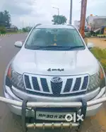 Mahindra XUV500 W8 2013