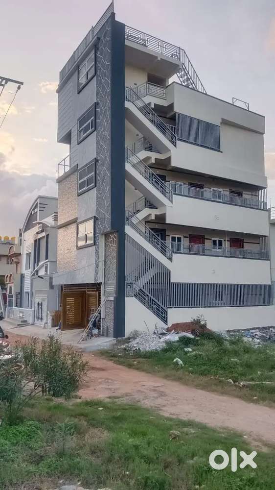 Semi furnished home with wardrobe moduler kitchen & lift facilities