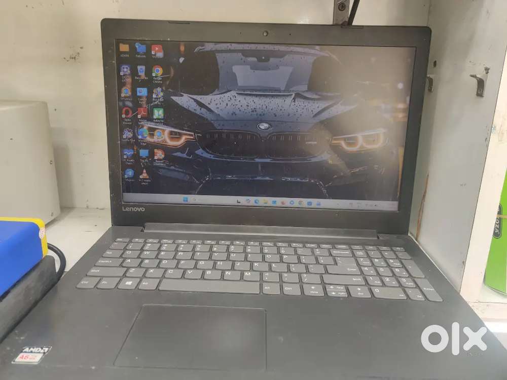 Lenovo laptop AMD 6 7GEN  4gb ram 128 ssd 1tb Hard disk