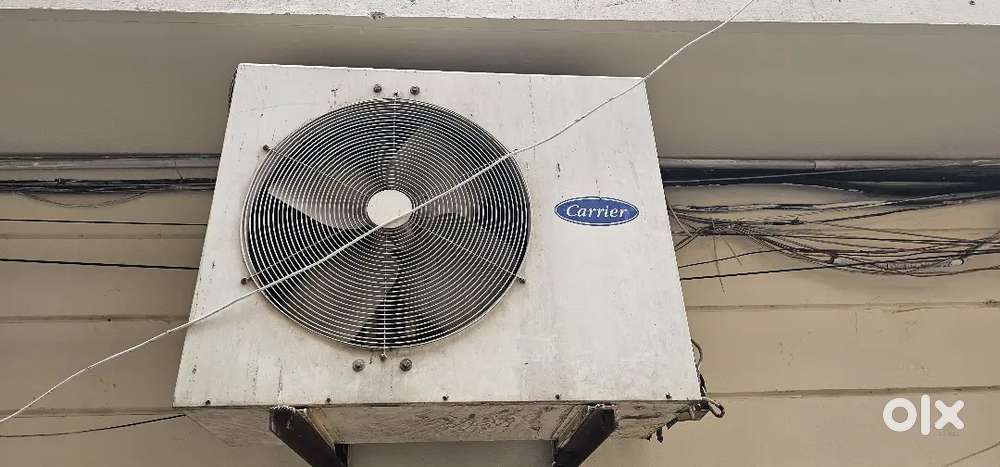 Career 5.5 ton duct ac