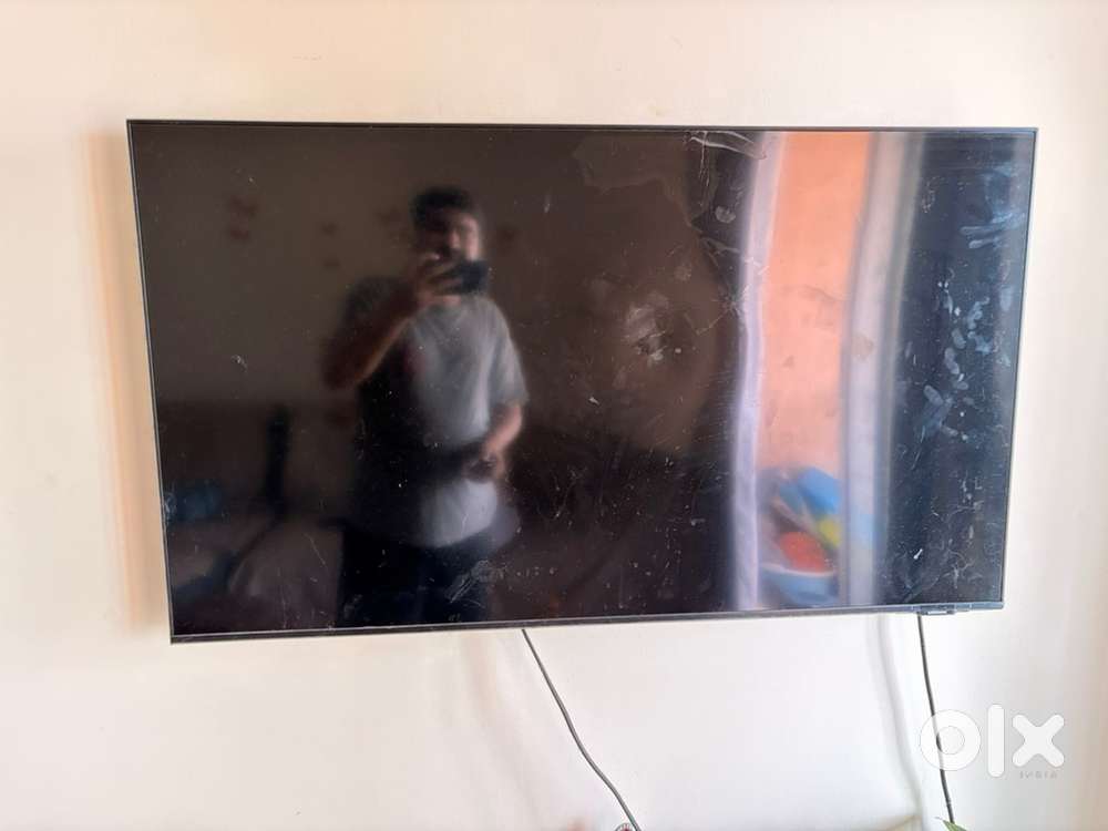 Samsung TV 43 inch