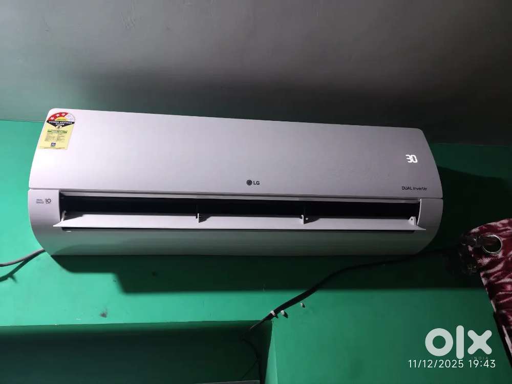 LG split AC 1.5 ton 3 star