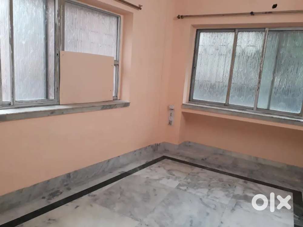 Patuli E.M Bypass 2 BHK House rent