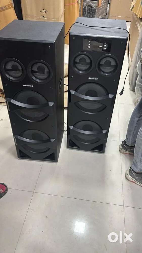 Brand new speaker with Led high quality bass and sound