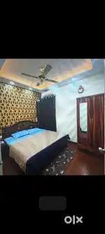 Flat Available/Female Flatmate Needed