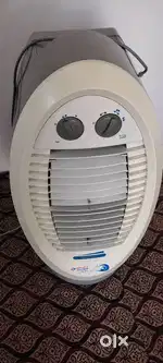 Bajaj cooler