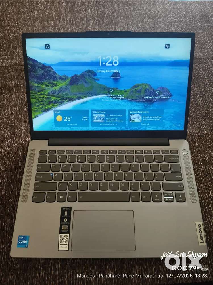 LENOVO IDEAPAD SLIM 3I & CORE I5 & 11 MONTH OLD LAPTOP