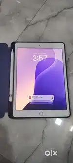 Ipad 8th generation with orginal pencil