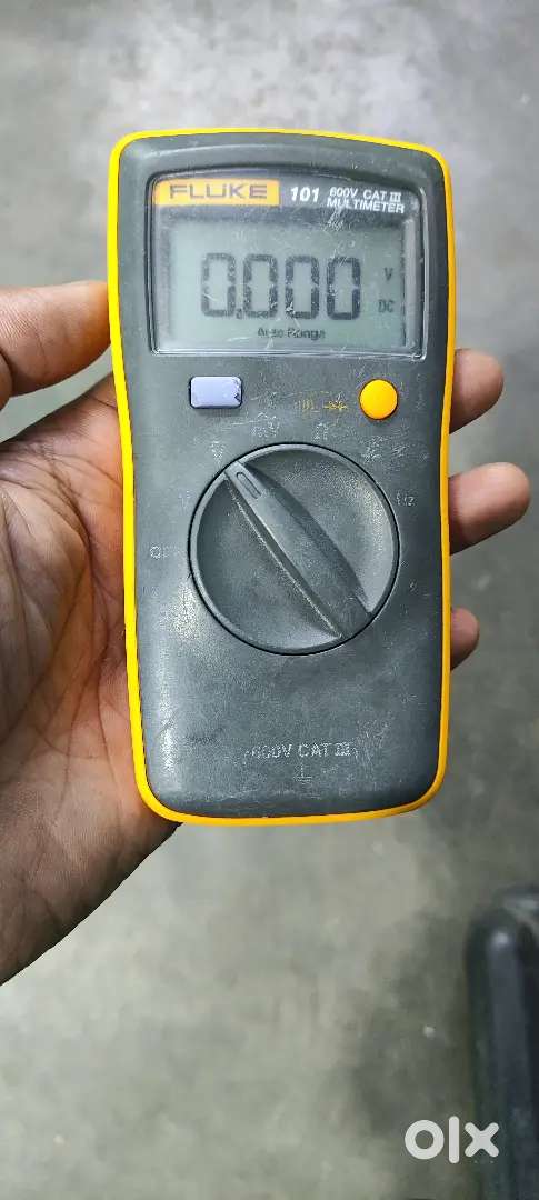 Fluke 101 digital multimeter