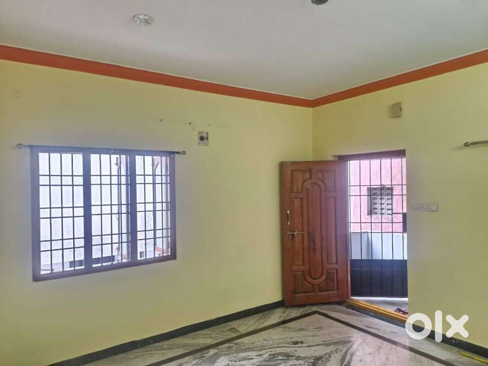 New 2BHK flat for rent in Valasaravakkam