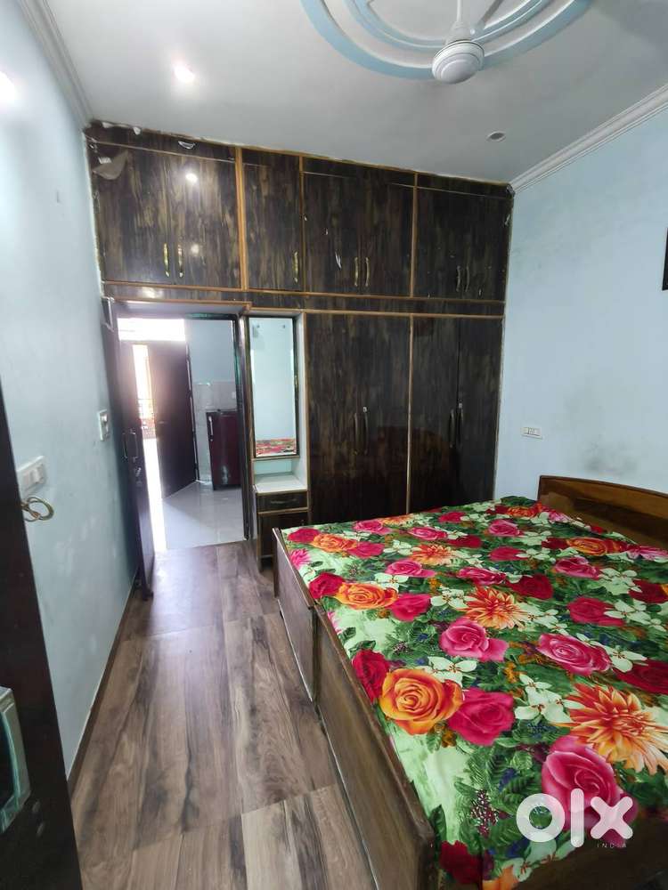 2bhk 1 washroom furnished flat peermuchala dhakoli