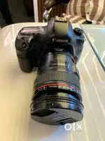 Canon Eos 5D with 24-105mm lens