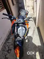 KTM DUKE 200