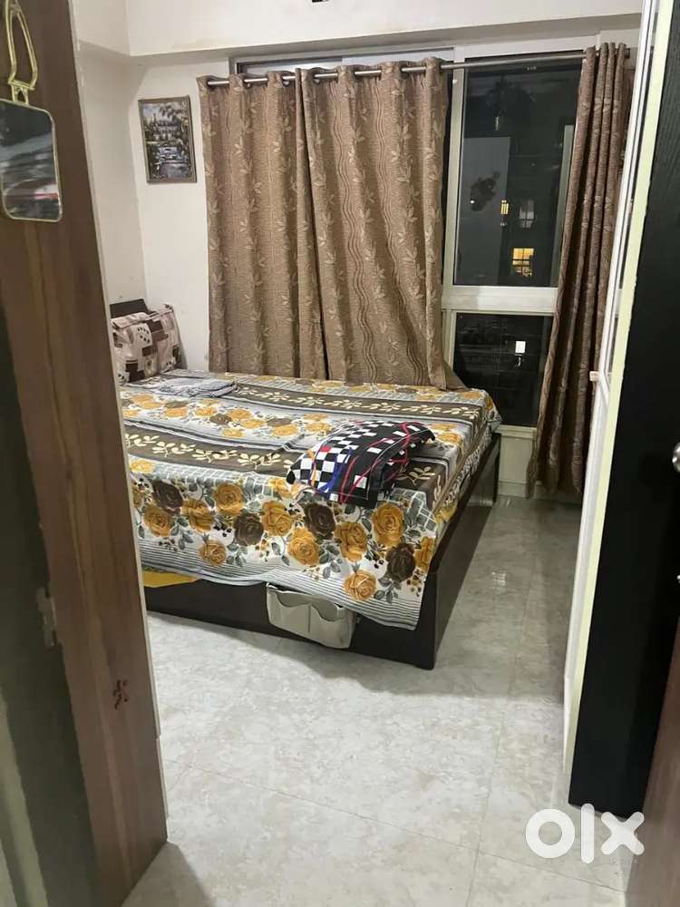 2BHK LAVISH FURNISHED FLAT FOR RENT BACHELOR'S WELLCOME