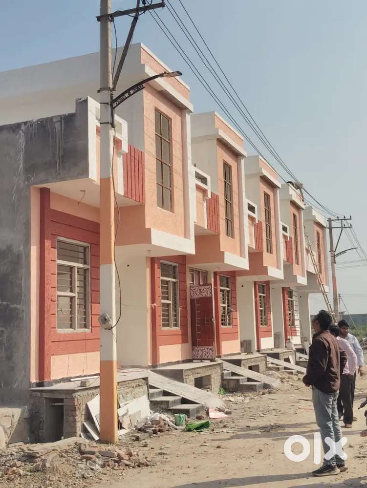 शानदार लोकेशन पर 80 प्रतिशत लोनेबल रजिस्ट्री सुधा मकान बिकाऊ है