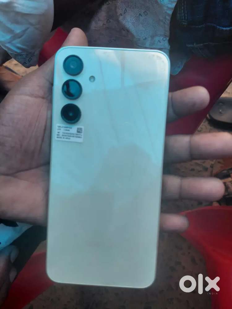 14000 rs 7 month used only koi problam nhi hai