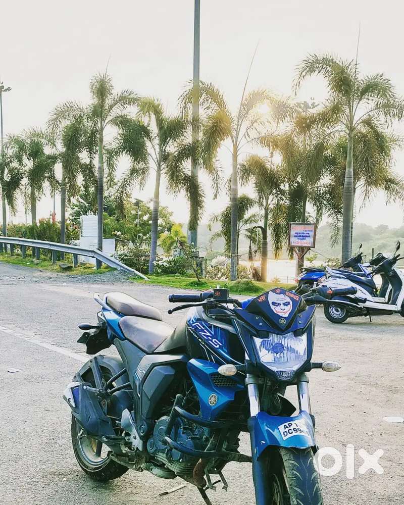 Yamaha fz s v2