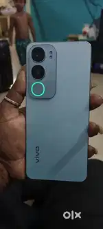 Vivo y29 5G 4+4-128 TVS finance good condition
