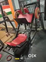 Old gym for sale With Cardio 8 lakh
