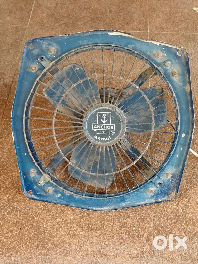 Anchor exhaust fan